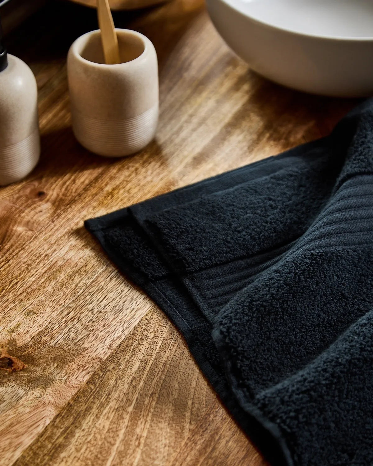 Ultimate Luxury Bath Towel-Black